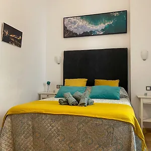  Apartamento Quiet In The Heart Of Pool & Free Parking España